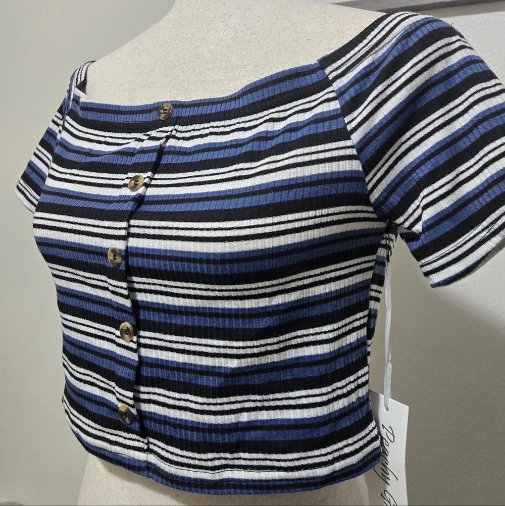 Peachy Girl Striped Ribbed Crop Top Size Large Blue White Black NWT Large - Picture 3 of 12